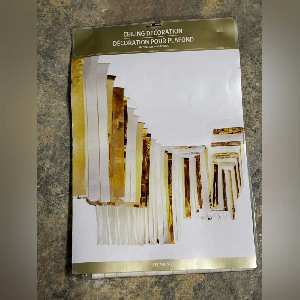 Amscan 10 Foot Gold and White Fringe Ceiling Party Decoration NWT